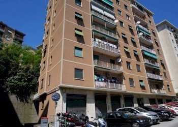 Facciata - Bilocale via Generale Manfredo Fanti, 10, Genova (zona Sampierdarena) - foto 41