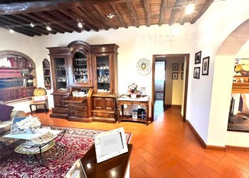 Four-room apartment Signa - photo 3