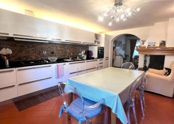 Four-room apartment Signa - photo 10