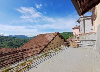 Independent house Via Carlo Garrè, Savignone - photo 14