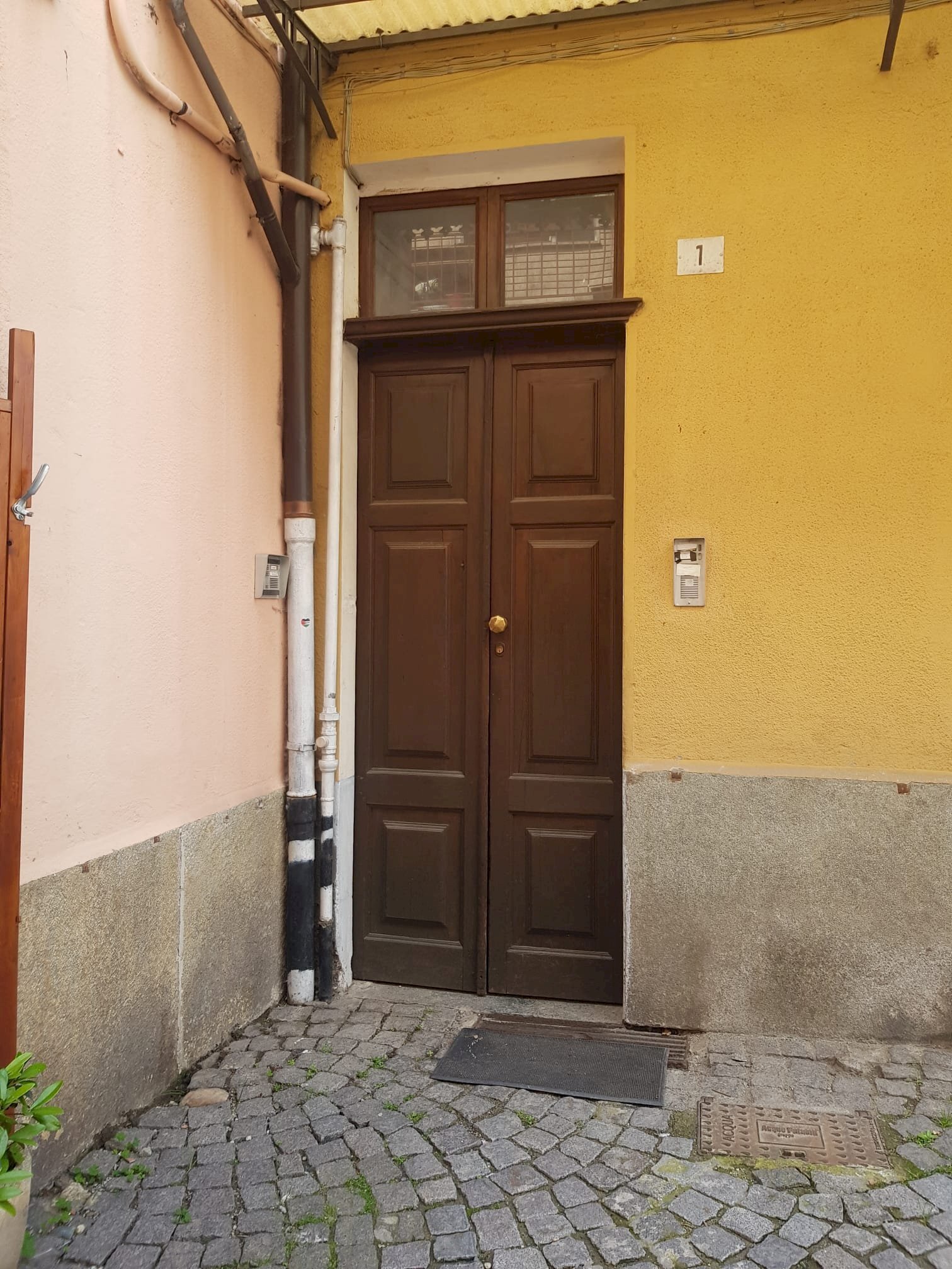 Laboratorio via Arnaud, 1, Torre Pellice - foto 2