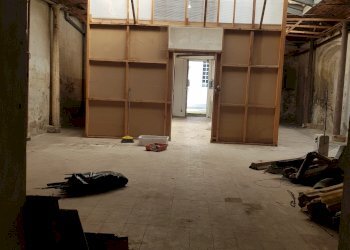 Laboratorio via Arnaud, 1, Torre Pellice - foto 10