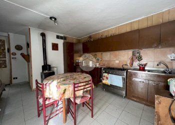 Semi-detached house Frazione bio, Traves - photo 13