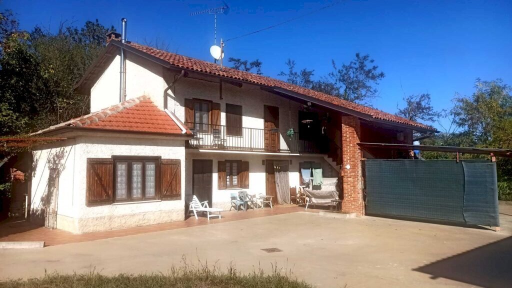 Rustic Frazione San Grato, Piozzo - photo 1