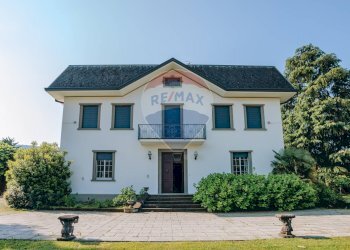 Villa Via XXIV Maggio, 10 
 Paratico, Paratico - photo 2