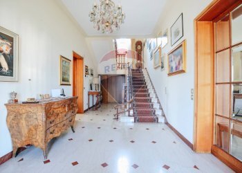 Villa Via XXIV Maggio, 10 
 Paratico, Paratico - photo 5