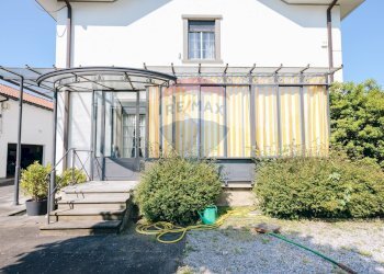 Villa Via XXIV Maggio, 10 
 Paratico, Paratico - photo 16