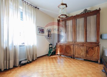 Villa Via XXIV Maggio, 10 
 Paratico, Paratico - photo 24