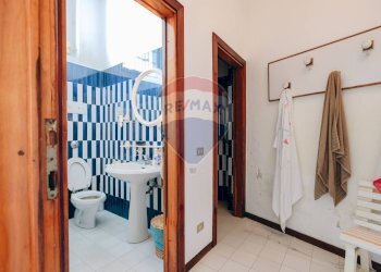 Villa Via XXIV Maggio, 10 
 Paratico, Paratico - photo 36