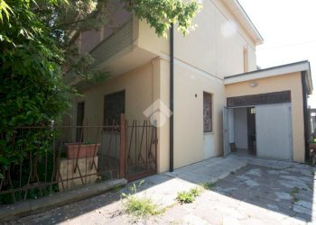 Villa Via S. ntonio, Novi di Modena - foto 2