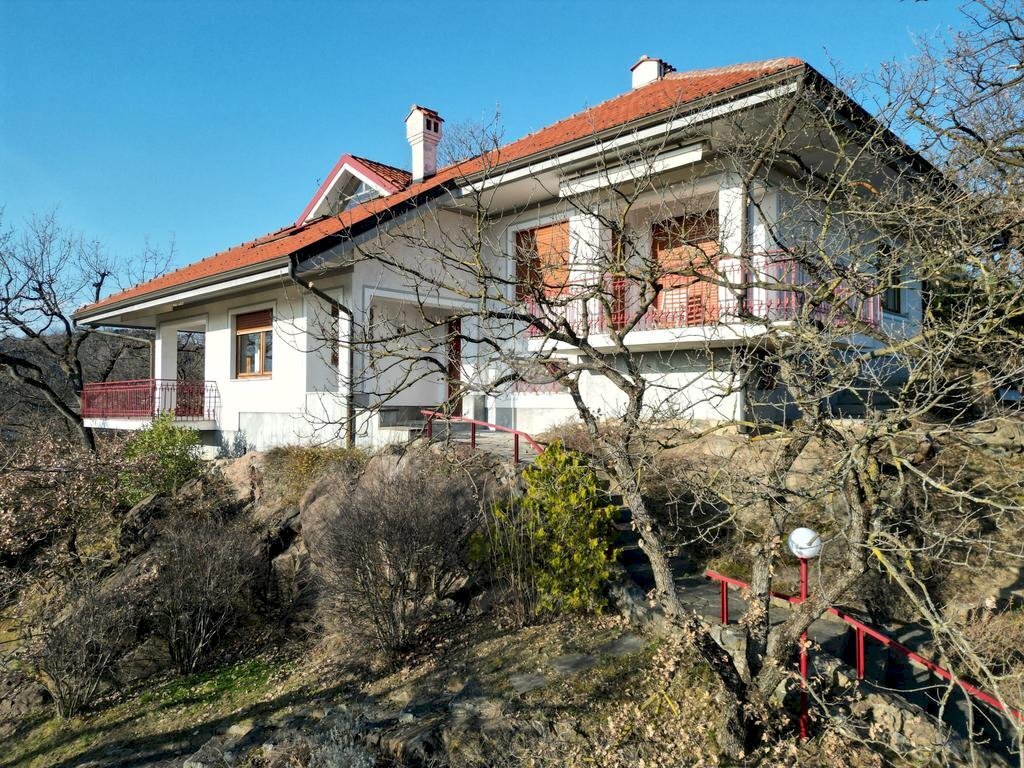 Villa Via Giacomo Saudino, Ivrea - foto 1