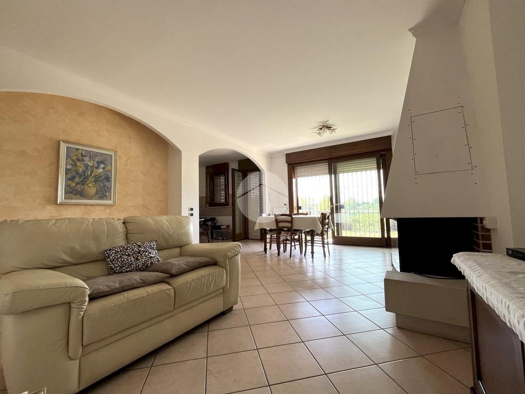 Portion of a house Viale Livenza, Rimini - photo 1
