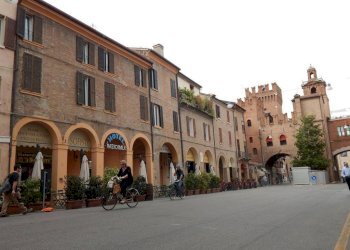 Foto 1 - Negozio Via Ragno
 
snc, Ferrara - foto 1