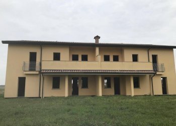 Foto 1 - Casa semi indipendente Via Magliocco
 
1, Ferrara - foto 1