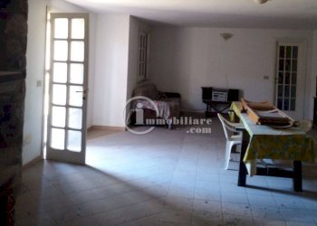 Foto 9 - Villa Via G. Garibaldi
 
36, Uras - foto 9