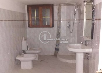 Foto 13 - Villa Via G. Garibaldi
 
36, Uras - foto 13