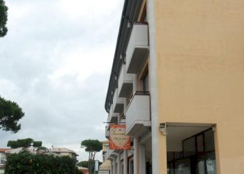 Foto 6 - Commercial Premises Via Degli Oleandri
 
59, Pisa - photo 6