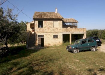 Foto 1 - Rustico Monsampolo del Tronto - foto 1