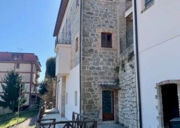 Foto 9 - Casa indipendente Roccafluvione - foto 9