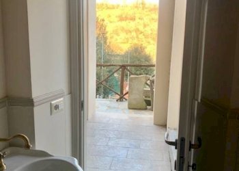 Foto 19 - Casa indipendente Roccafluvione - foto 19