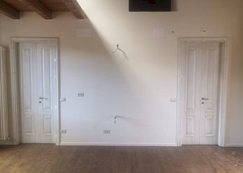 Foto 46 - Casa indipendente Roccafluvione - foto 46