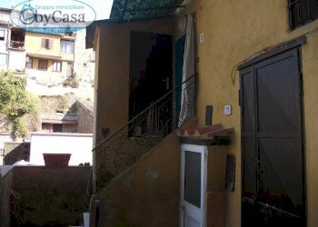 Foto 2 - Casa indipendente piazza porta romana
 
19, Bassano Romano - foto 2