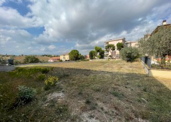 Foto 5 - Terreno edificabile via Enrico De Nicola, Mosciano Sant'Angelo - foto 5