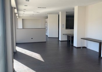 Foto 3 - Locale Commerciale Pisa - foto 3