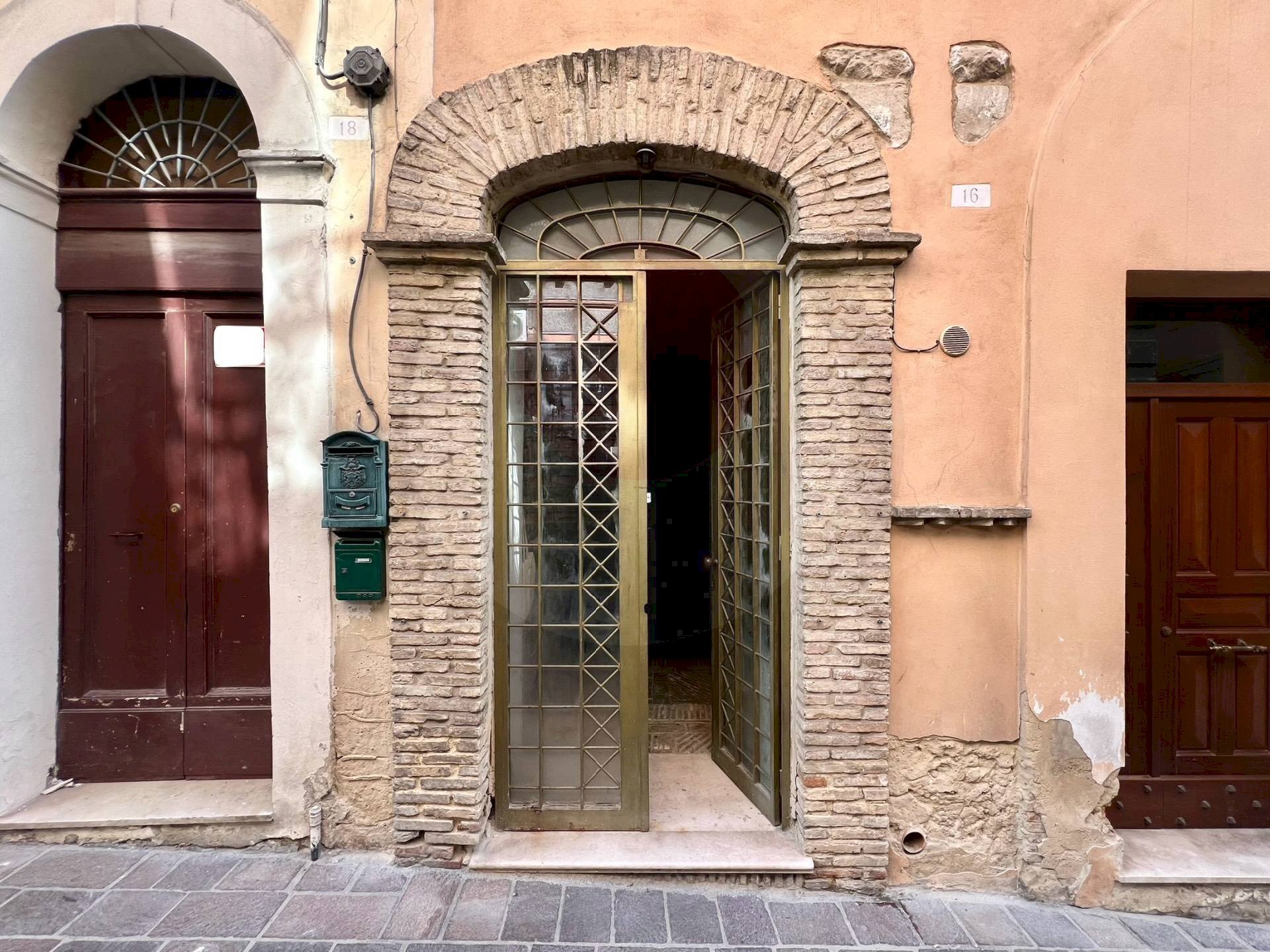 Foto 1 - Locale Commerciale Via dei Frentani, Lanciano - foto 1