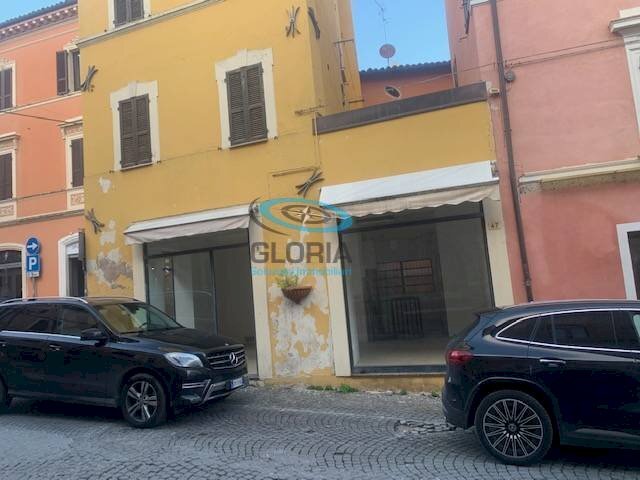 Foto 1 - Locale Commerciale Fabriano - foto 1