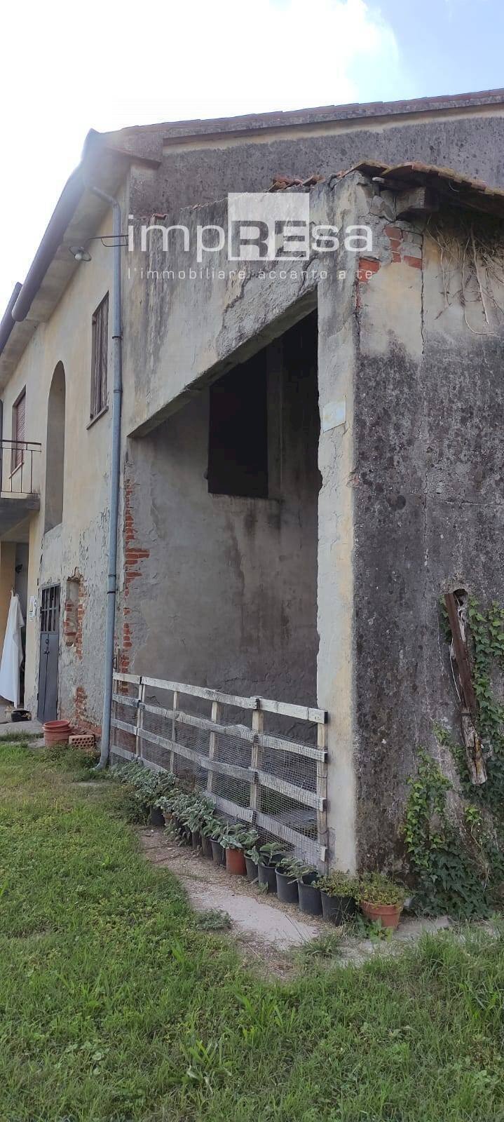 Foto 2 - Rustico via Marzelline
 
12, Paese - foto 2