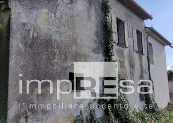 Foto 6 - Rustico via Marzelline
 
12, Paese - foto 6