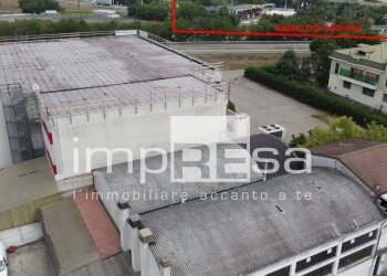 Foto 2 - Locale Commerciale Franco Antonicelli
 
5, Voghera - foto 2