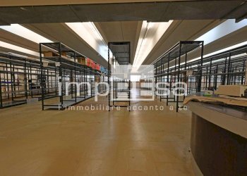 Foto 9 - Locale Commerciale Franco Antonicelli
 
5, Voghera - foto 9