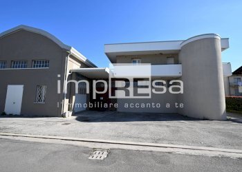 Foto 21 - Stable - Palace Via Menegazzi
 
14, Treviso - photo 21