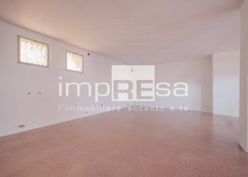 Foto 12 - Negozio via Europa Unita, Paese - foto 12