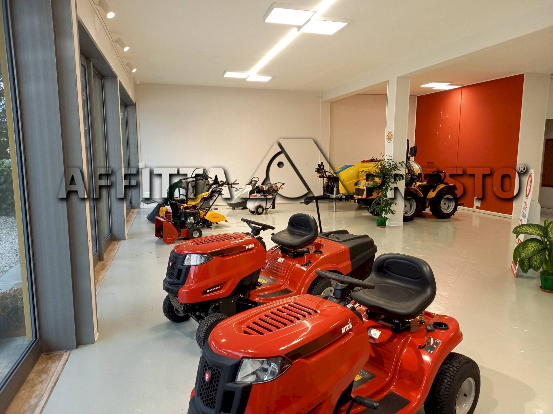 Foto 3 - Attività Commerciale Via Vergato, Cesena - foto 3