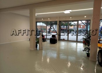 Foto 1 - Attività Commerciale Via Vergato, Cesena - foto 1
