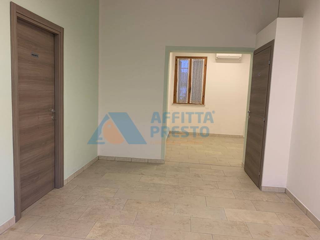 Foto 1 - Shop Via Castiglione, Cesena - photo 1