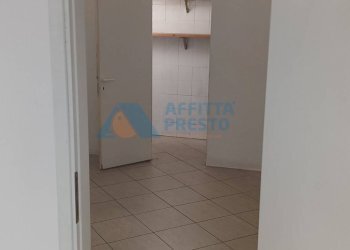 Foto 3 - Shop Via Cesare Battisti, Cesena - photo 3