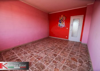 Foto 10 - Three-room apartment VIA XXV LUGLIO
 
37, San Giusto Canavese - photo 10