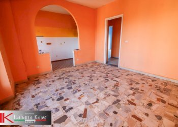 Foto 22 - Three-room apartment VIA XXV LUGLIO
 
37, San Giusto Canavese - photo 22