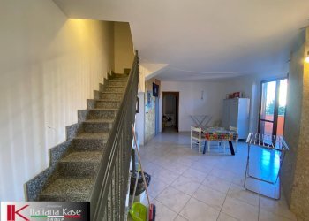 Foto 11 - Trilocale via san michele
 
12, Caluso - foto 11