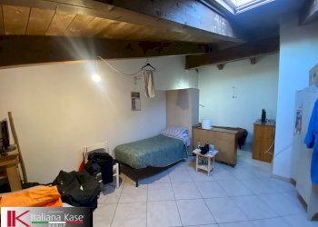 Foto 12 - Trilocale via san michele
 
12, Caluso - foto 12