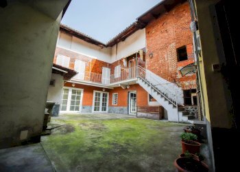 Foto 1 - Casa semi indipendente VIA CARLO VIGNA
 
00, San Giorgio Canavese - foto 1