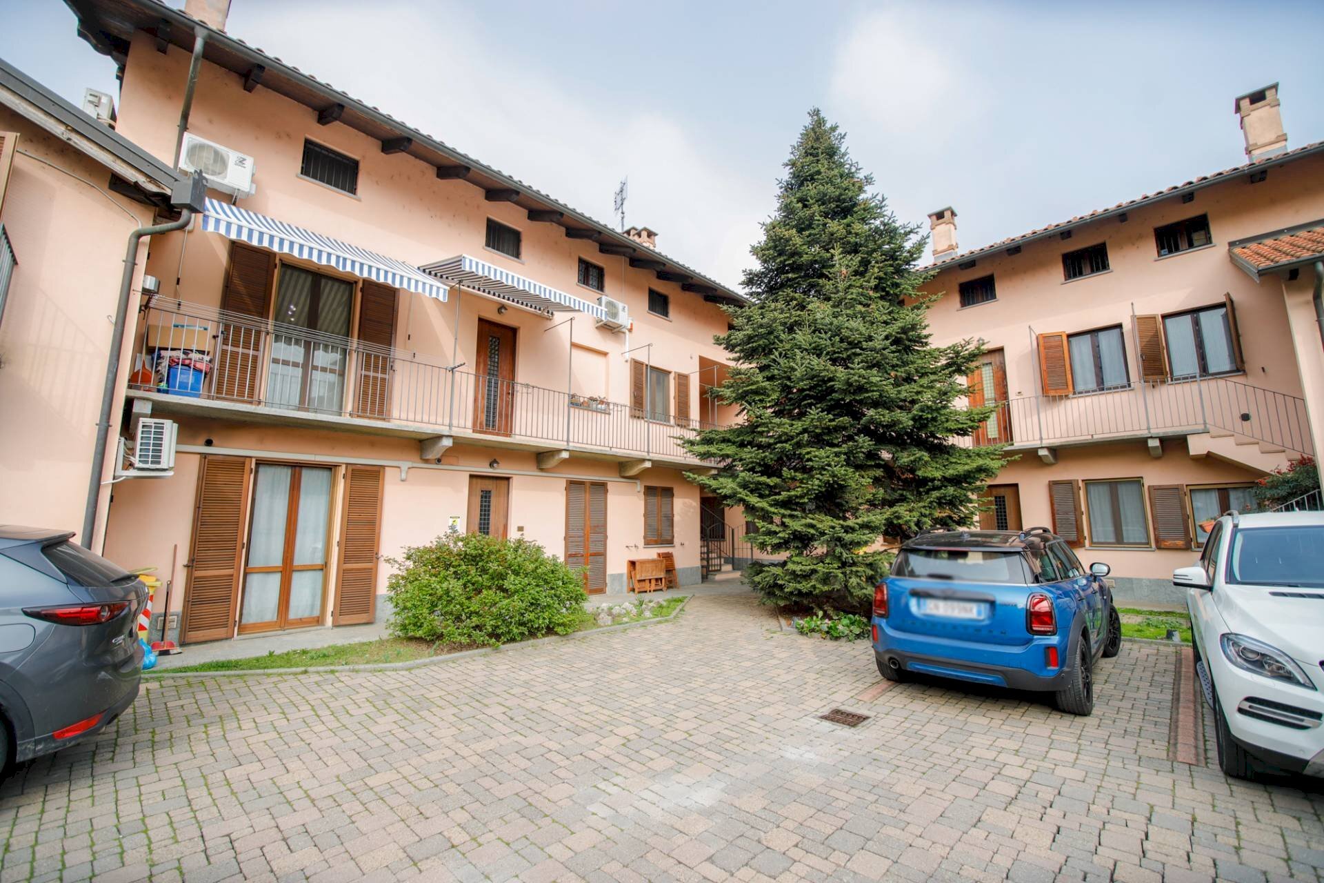 Foto 1 - Quadrilocale via nicolo passera
 
8, Montanaro - foto 1