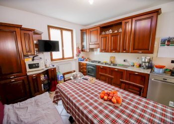 Foto 8 - Quadrilocale via nicolo passera
 
8, Montanaro - foto 8