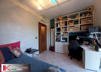 Foto 31 - Villa vicolo giulio
 
11, San Giusto Canavese - photo 31