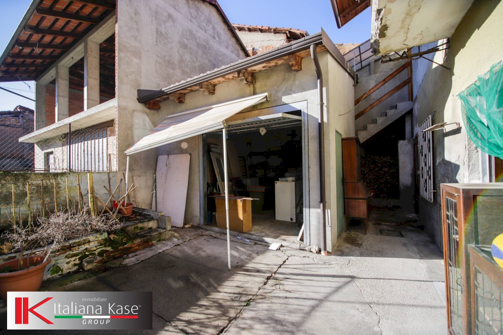 Foto 2 - Casa semi indipendente piazza caduti
 
6, Vestignè - foto 2