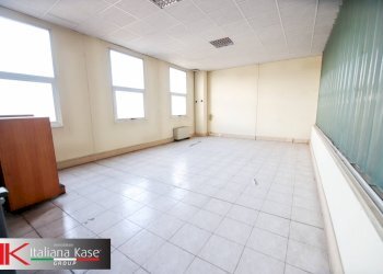 Foto 78 - Capannone via Umberto I
 
139, Foglizzo - foto 78